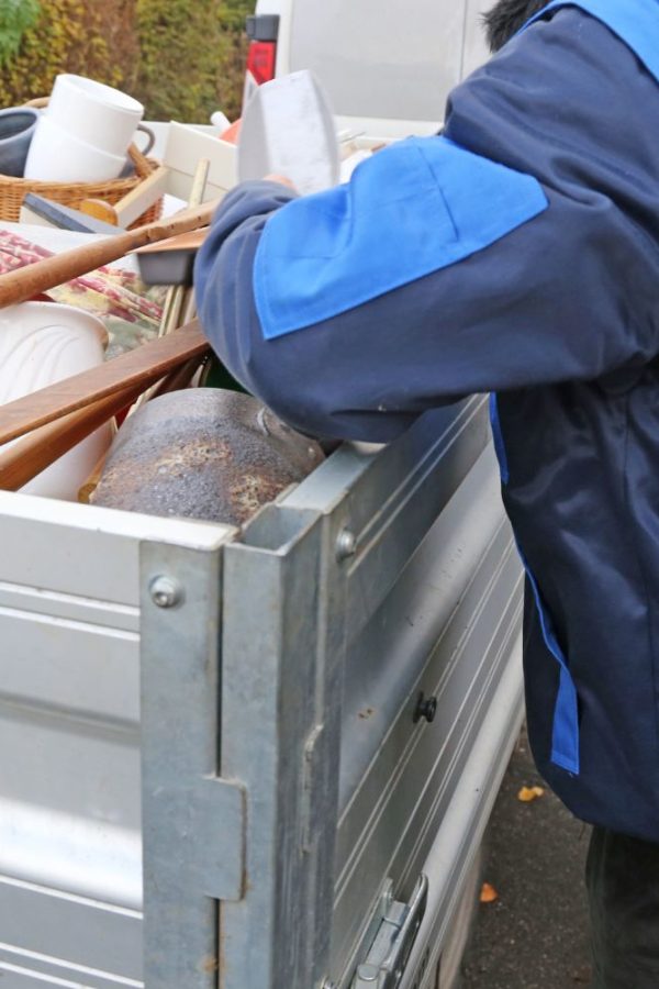 Wohnungsauflösung in Aachen - Entrümpelungsfirma - Lilys Rümpelteam - Aachen - Entrümpelung - Haushaltsauflösung - Betriebsauflösung - Transporte - Entsorgungen - Umzüge - Entrümpelungsfirma